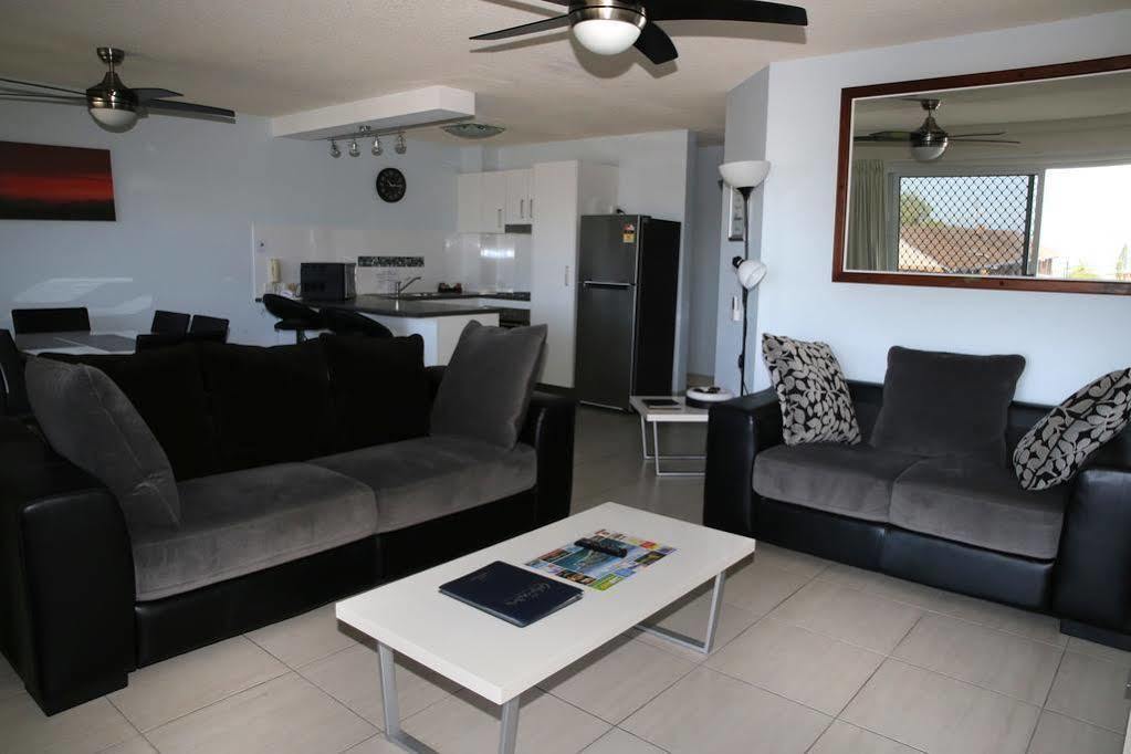 เชลเทนแฮม อพาร์ตเมนท์ Aparthotel กาเลาดรา ภายนอก รูปภาพ